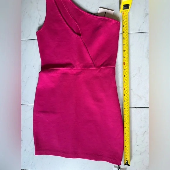SUPERDOWN Nava Asymmetrical One Shoulder mini dress in hot pink; size small - Picture 5 of 8